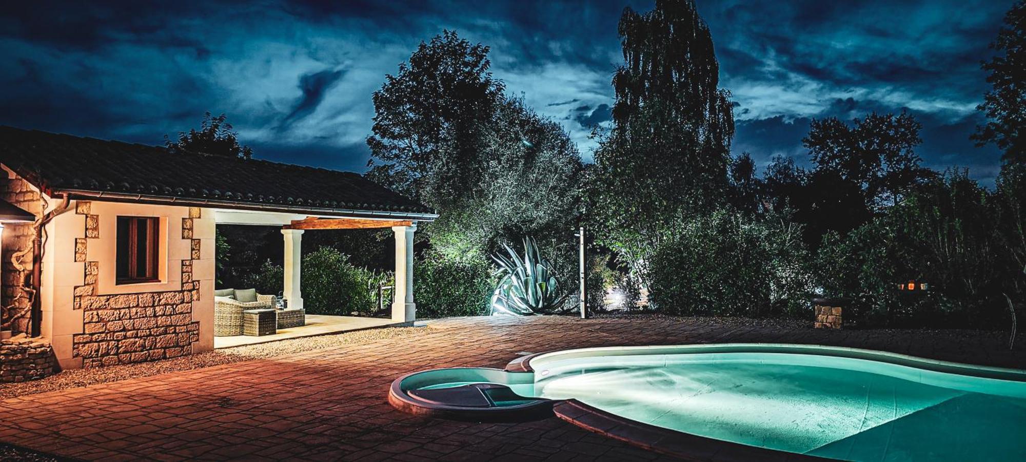 Villa Tagibao Avec Piscine Chauffee Et Spa Lesterps Dış mekan fotoğraf